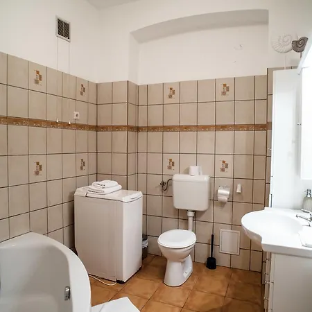 Two Trees Apartment Budapest